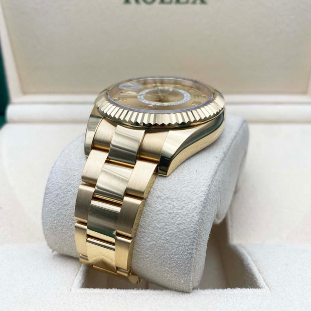 Rolex Sky-Dweller 42mm 326938 Champagne Dial Pre-Owned