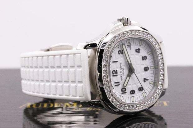 Patek Philippe Aquanaut Quartz 35mm 5067A White Dial Pre-Owned-First Class Timepieces