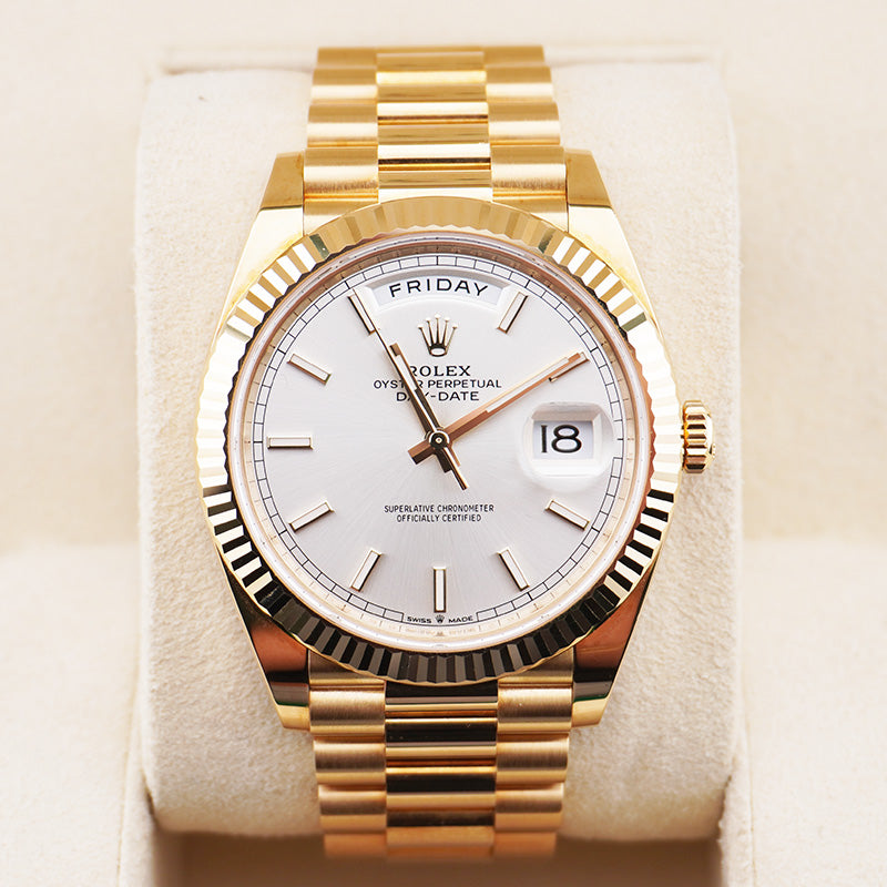 ふぐた Buy Rolex Day-Date 40 | 228238 | First Class Timepieces