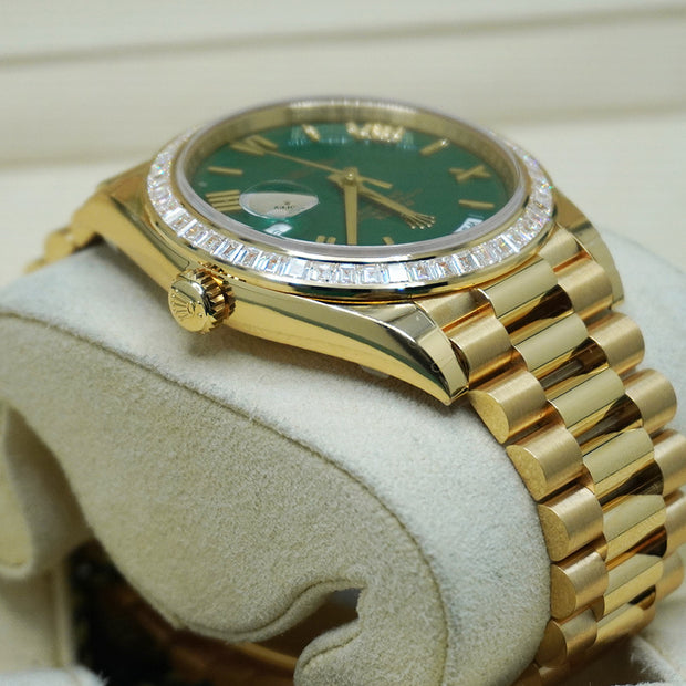 Rolex Day-Date 40 228398TBR Yellow Gold Green Roman Dial