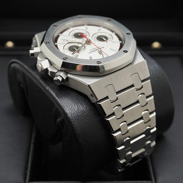 Audemars Piguet Royal Oak Chronograph 39mm 26300ST White Dial Pre-Owned