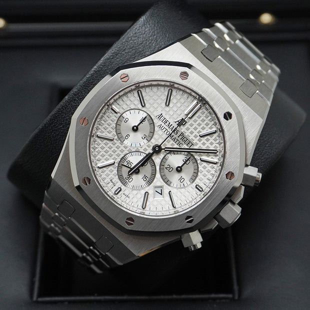 Audemars Piguet Royal Oak Chronograph 41mm 26320ST White Dial Pre-Owned