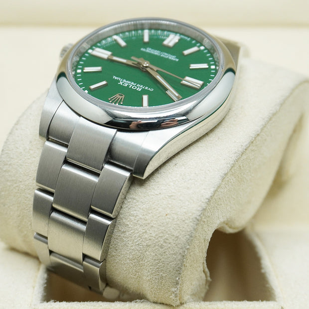 Rolex Oyster Perpetual Green Dial Domed Bezel 41mm 124300