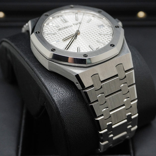 Audemars Piguet Royal Oak Self Winding 41mm 15510ST.OO.1320ST.08 Silver Dial