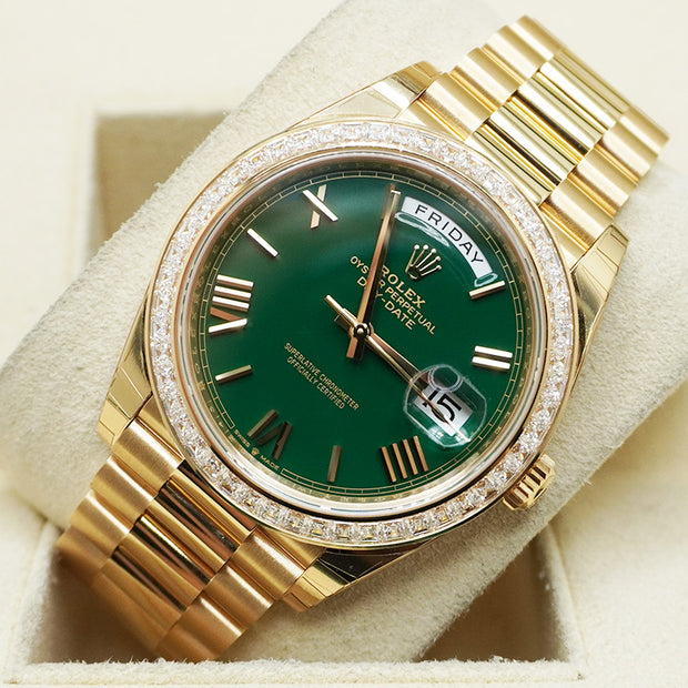 Rolex Day-Date 40 228398TBR Yellow Gold Green Roman Dial