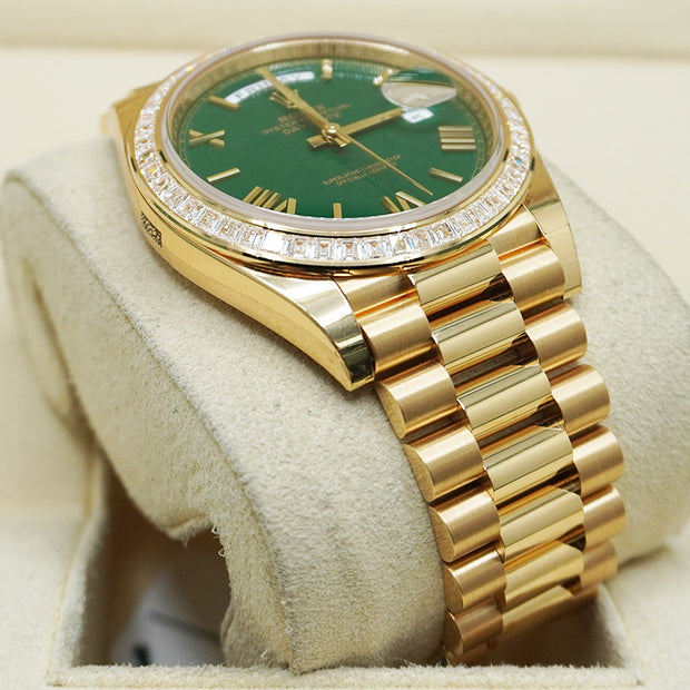 Rolex Day-Date 40 228398TBR Yellow Gold Green Roman Dial