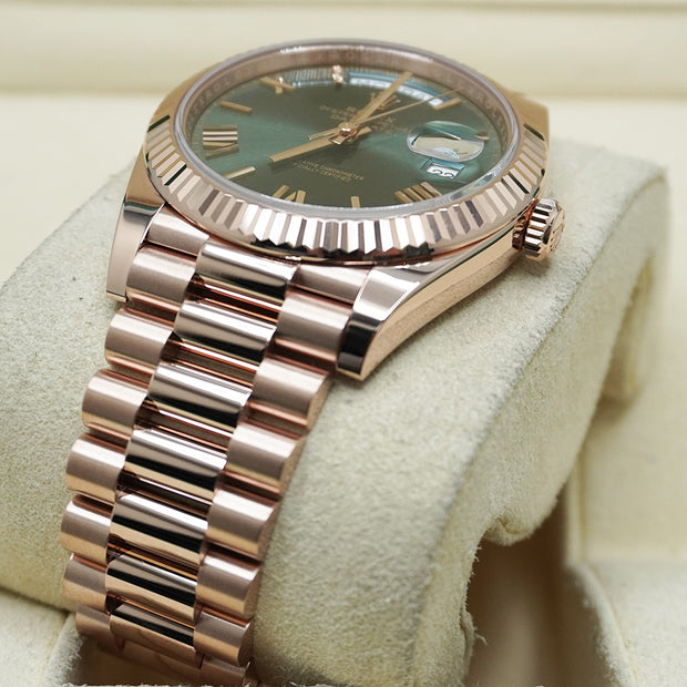 Rolex Day-Date 40 Presidential 228235 Fluted Bezel Olive Green Dial