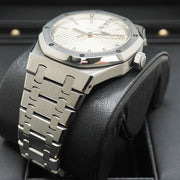 Audemars Piguet Royal Oak 41mm 15500ST.OO.1220ST.04 White Dial Pre-Owned