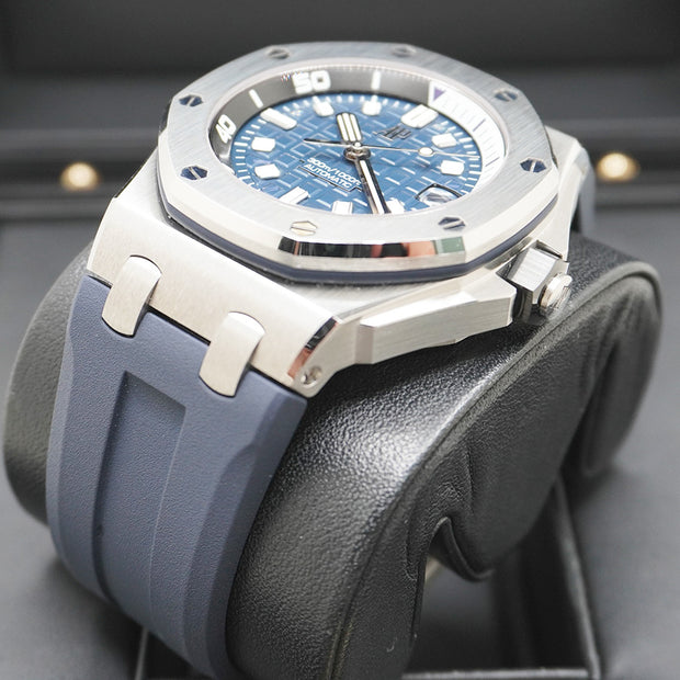 Audemars Piguet Royal Oak Offshore Diver 42mm 15720ST Blue Dial