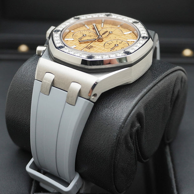 Audemars Piguet Royal Oak Offshore Chronograph 37mm 26231ST Salmon Dial