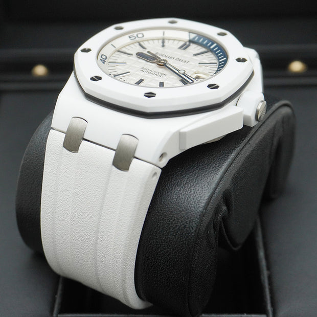 Audemars Piguet Royal Oak Offshore Diver 42mm 15707CB.OO.A010CA.01 White Dial Pre-Owned