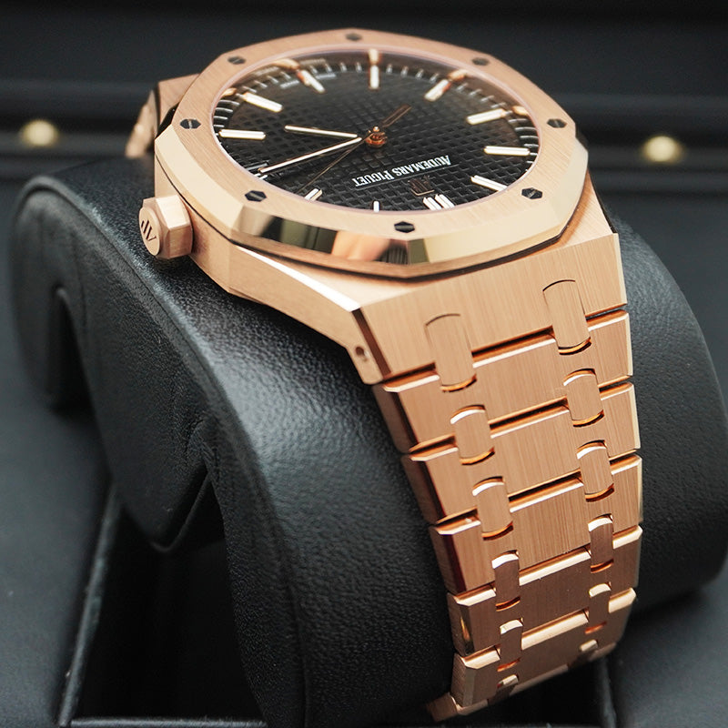 Audemars Piguet | Royal Oak | 15500OR | First Class Timepieces