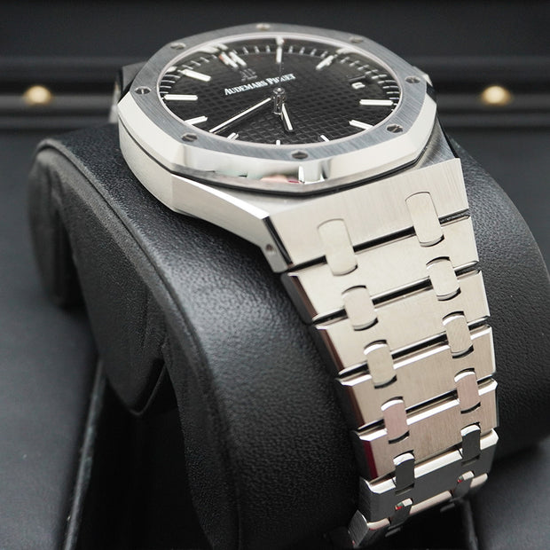 Audemars Piguet Royal Oak 41mm 15500ST.OO.1220ST.03 Black Dial