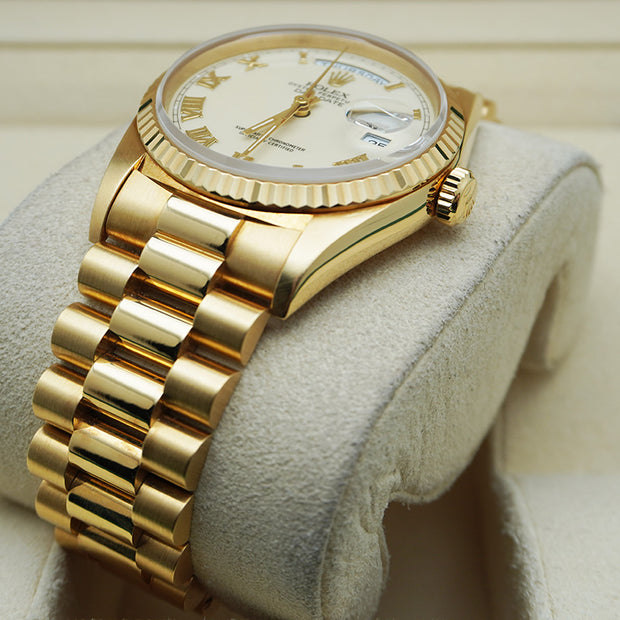 Rolex Day-Date 36mm Yellow Gold White Roman Dial 118238 Pre-Owned