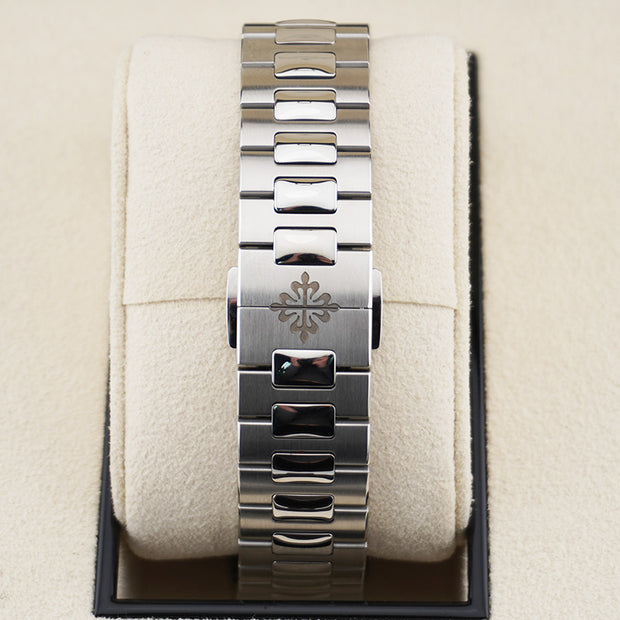 Patek Philippe Nautilus Self-Winding 40mm 5990-1A-011 Blue Dial