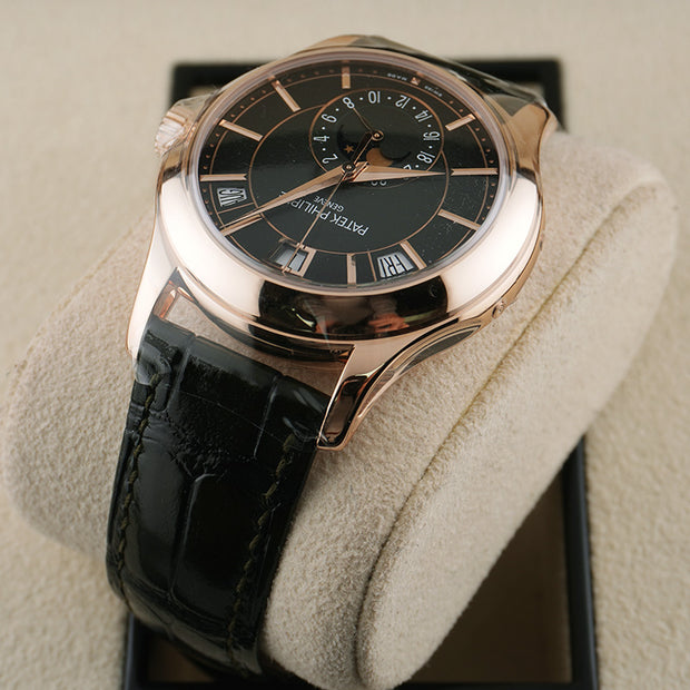 Patek Philippe Annual Calendar Complication 40mm 5205R Green Dial