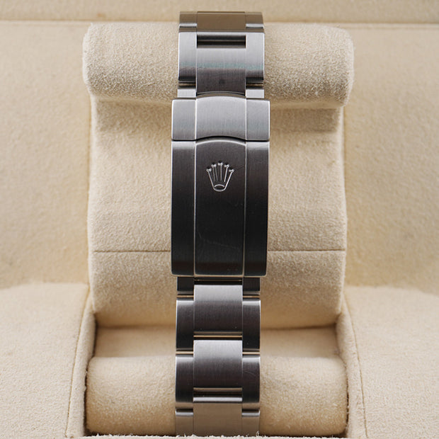 Rolex Oyster Perpetual Green Dial Domed Bezel 41mm 124300