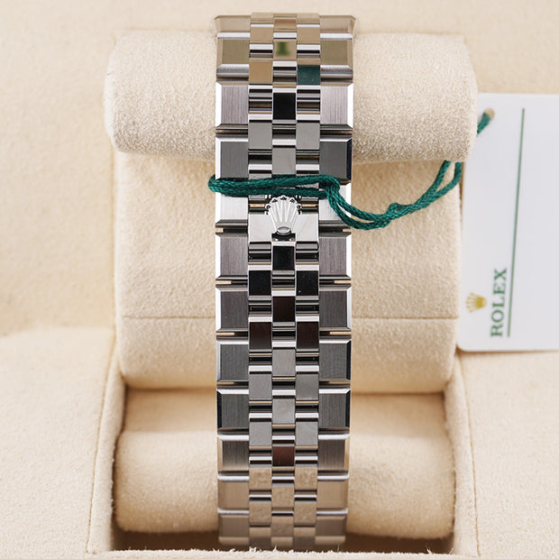 Rolex Land Dweller White Honeycomb Motif Dial Fluted Bezel 40mm 127334