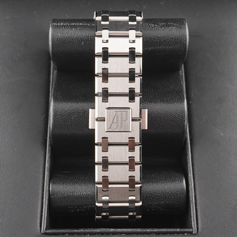 Audemars Piguet Royal Oak Burgundy Dial | 16202XT.OO.1240XT.01
