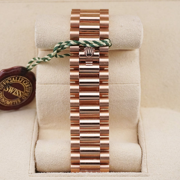 Rolex Day-Date 40 Presidential 228235 Fluted Bezel Baguette / Pave Diamond Dial