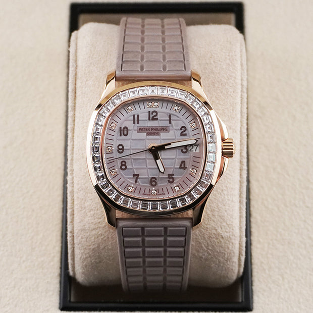 Patek Philippe Aquanaut Luce Haute Joaillerie 35mm 5072R-001 Mother Of Pearl Dial