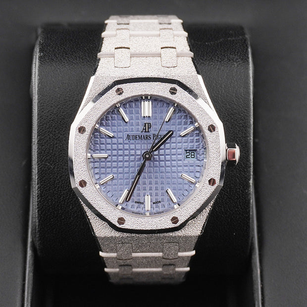 Audemars Piguet Royal Oak Frost Gold Selfwinding 34mm 77353BC.GG.1263BC.01 Light Blue Dial