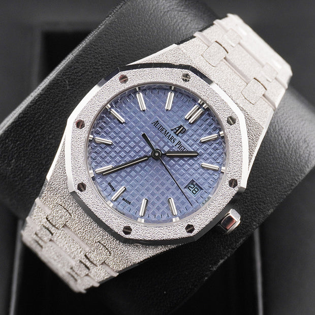 Audemars Piguet Royal Oak Frost Gold Selfwinding 34mm 77353BC.GG.1263BC.01 Light Blue Dial