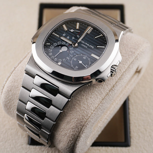 Patek Philippe Nautilus Moon Phases 40mm 5712/1A Blue Dial NEW BUCKLE