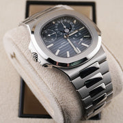 Patek Philippe Nautilus Moon Phases 40mm 5712/1A Blue Dial NEW BUCKLE