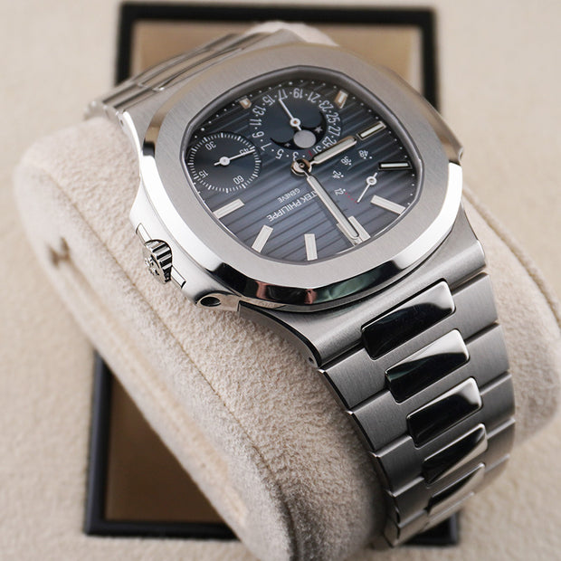 Patek Philippe Nautilus Moon Phases 40mm 5712/1A Blue Dial NEW BUCKLE
