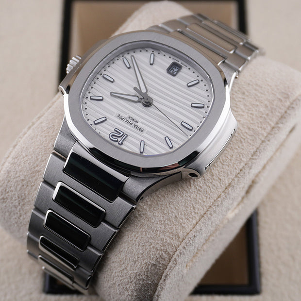 Patek Philippe Nautilus 35mm 7118/1A Silver Dial