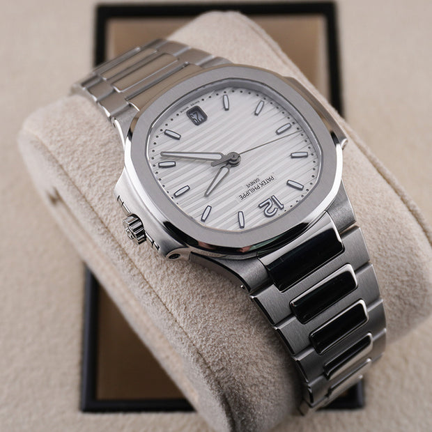 Patek Philippe Nautilus 35mm 7118/1A Silver Dial
