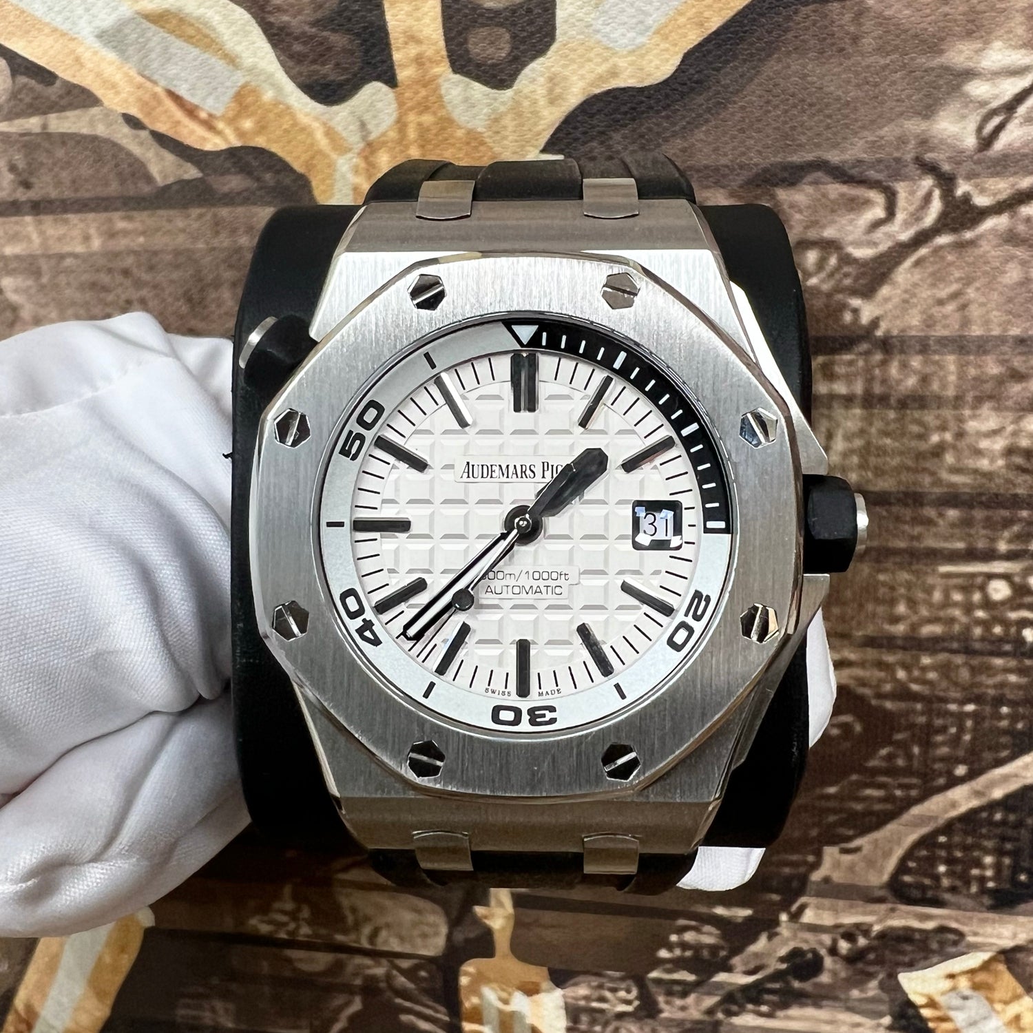 Ap hotsell diver white