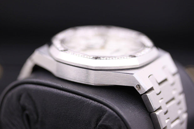 Audemars Piguet Royal Oak 37mm 15451ST White Dial Pre-Owned-First Class Timepieces